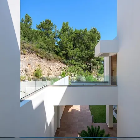 Villa Ixian Hilltop