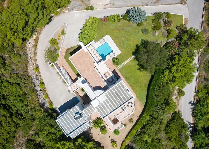 Ixian Hilltop Ialysos (Rhodes)